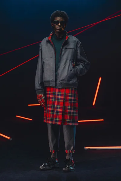 Look 29
